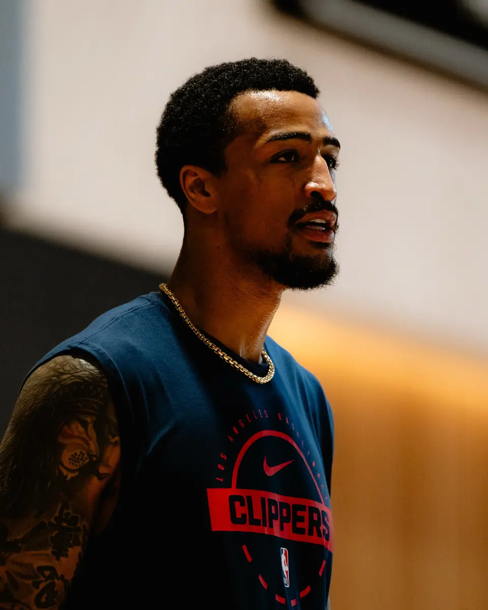 新援担任首, 很多球员都