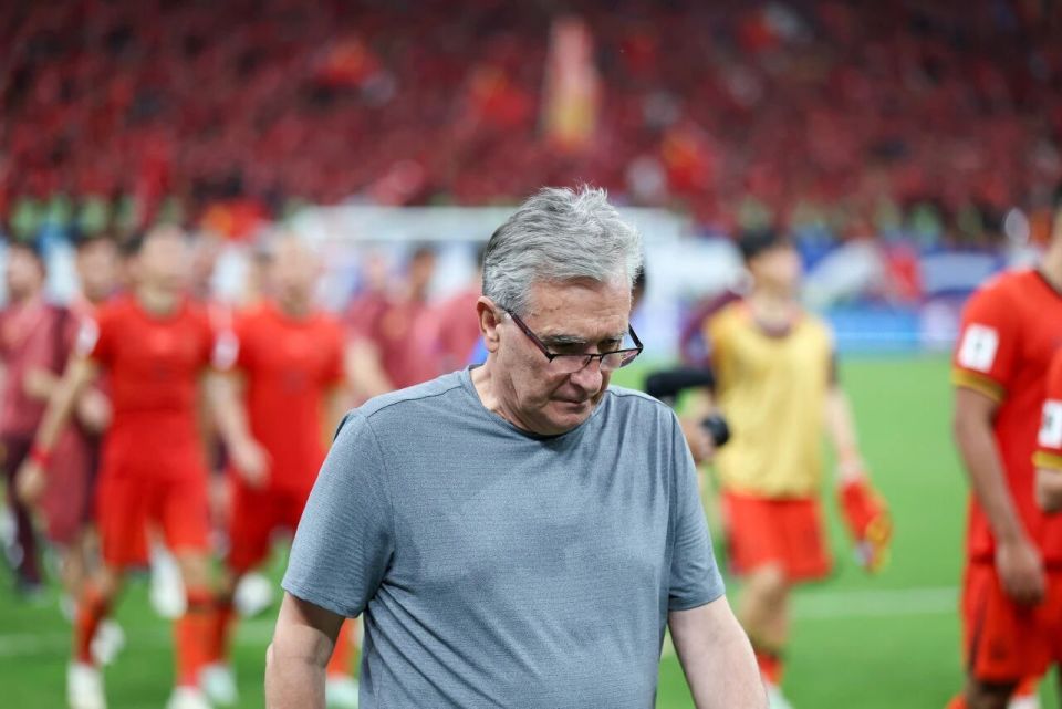 bW, 名人选展开 bW, 名人选展开