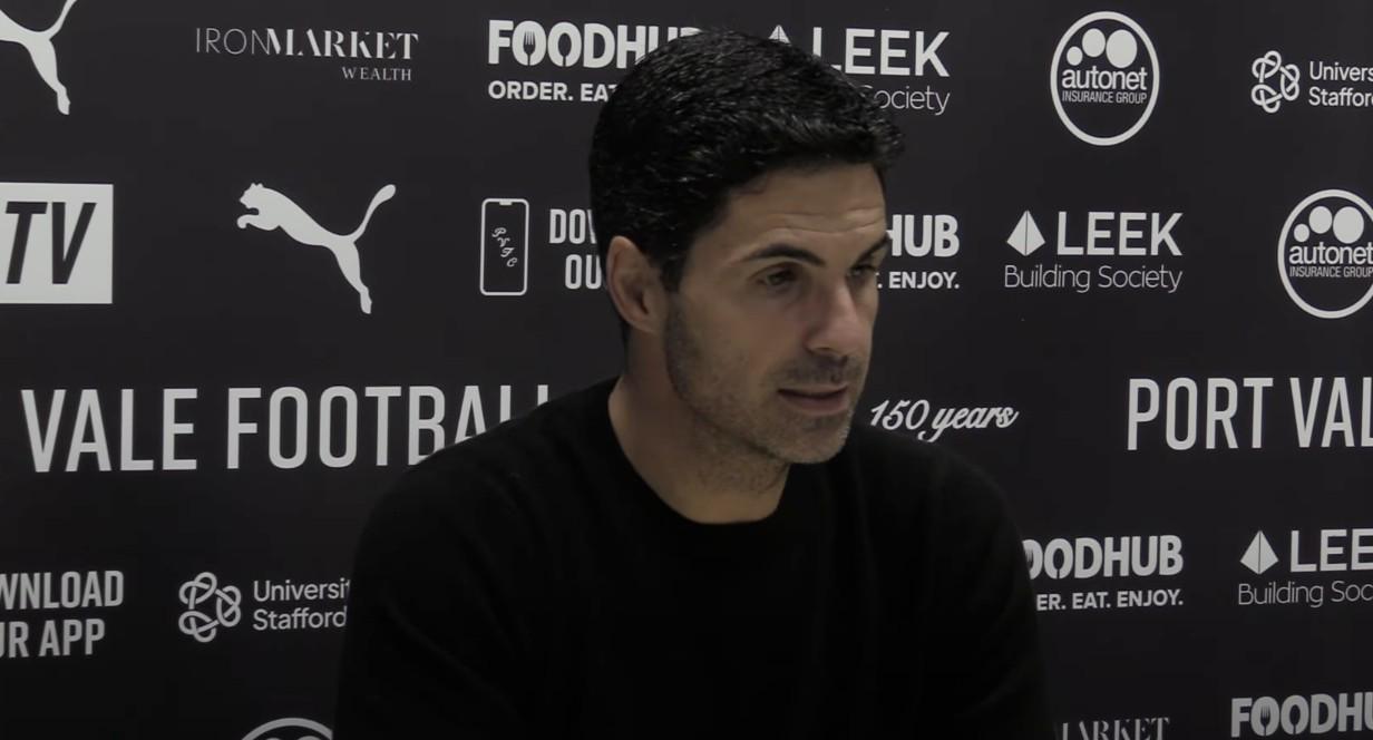 要的表现, 格兰足球体 要的表现, 格兰足球体