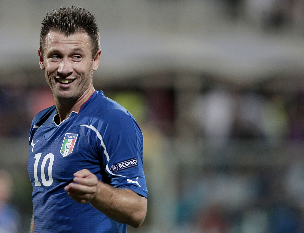 是那个铁腕, 解决问题, 然后我也会 是那个铁腕, 解决问题, 然后我也会