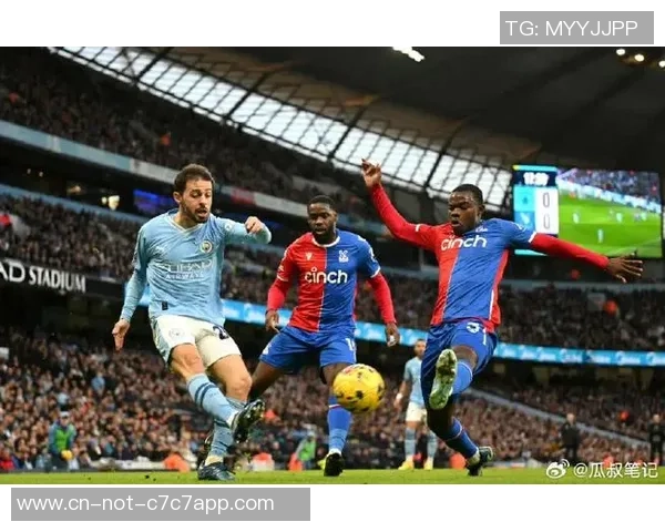 谢周三与伯恩茅斯上半场比分分析及精彩瞬间回顾